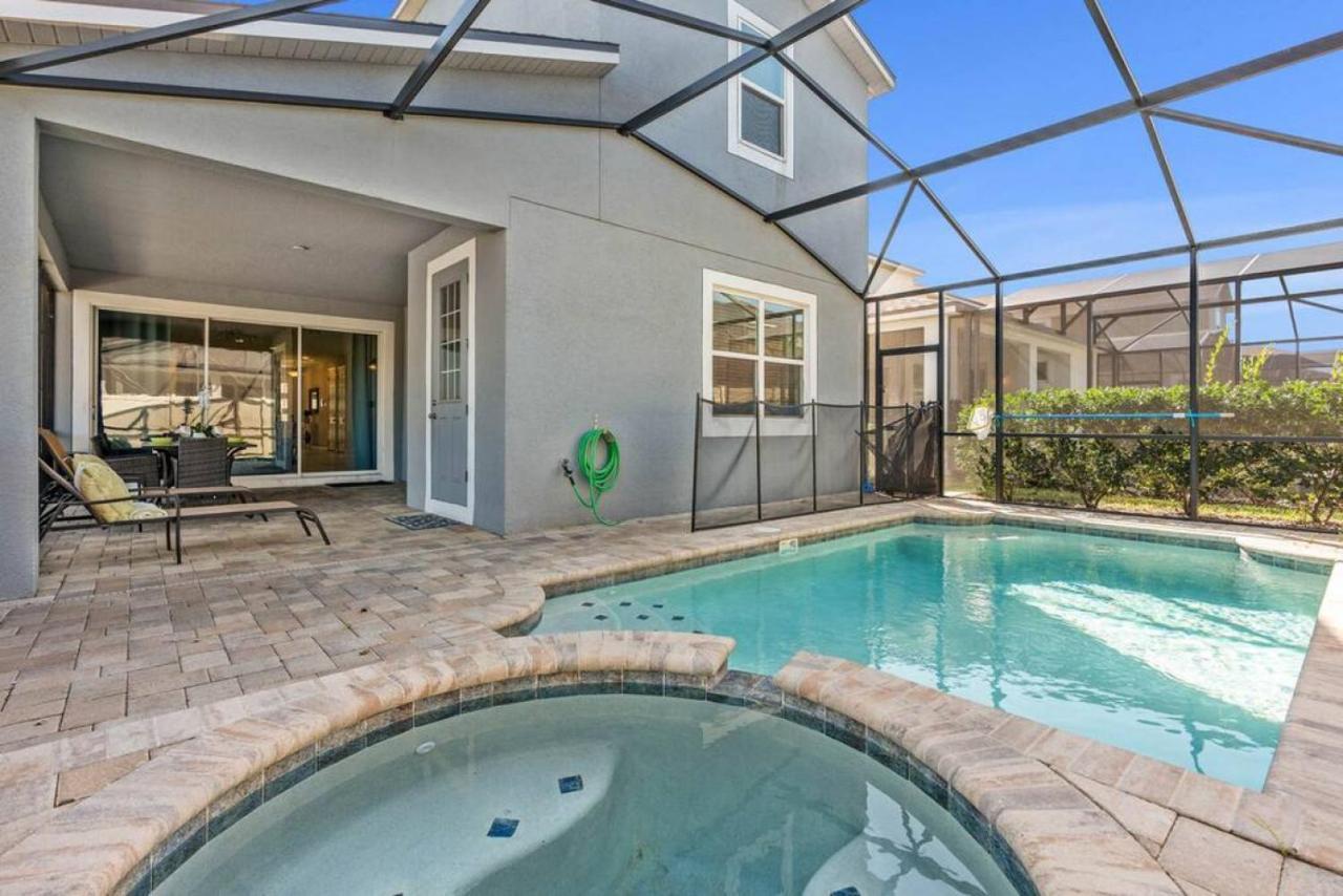 Modern Solara Villa With Pool, 7Bd 基西米 外观 照片