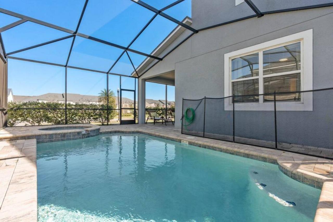 Modern Solara Villa With Pool, 7Bd 基西米 外观 照片